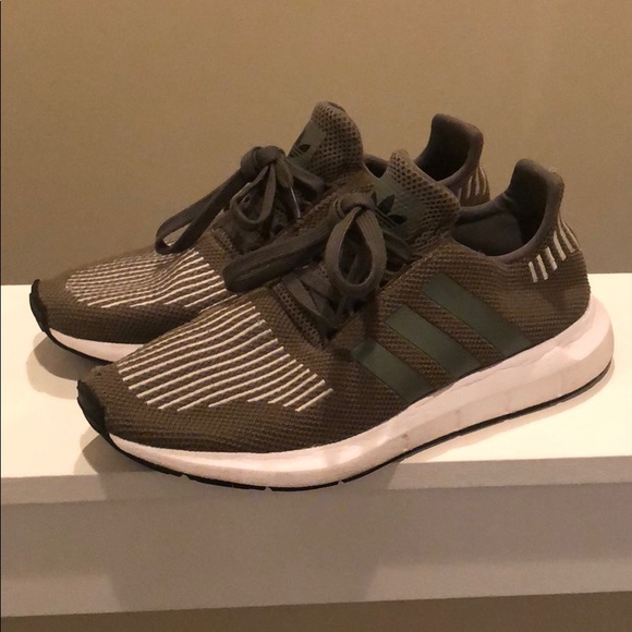 green adidas swift